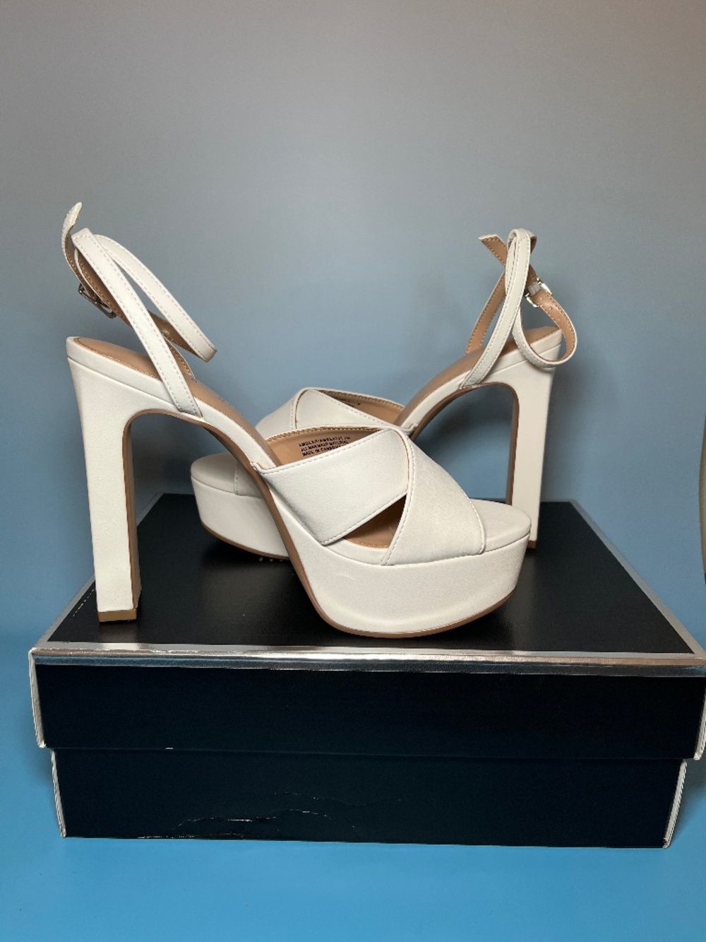 Madden High Heels White Finish - Size 7 Wmns